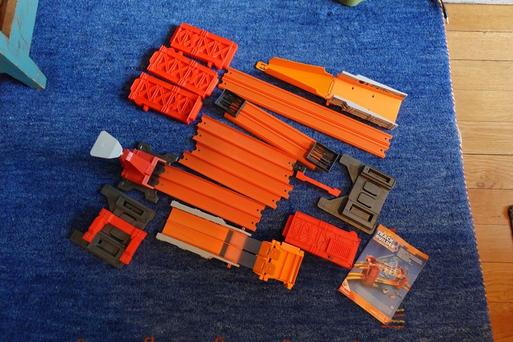 Hot Wheels Track Builder System Gebraucht in Zürich für CHF 20 mit