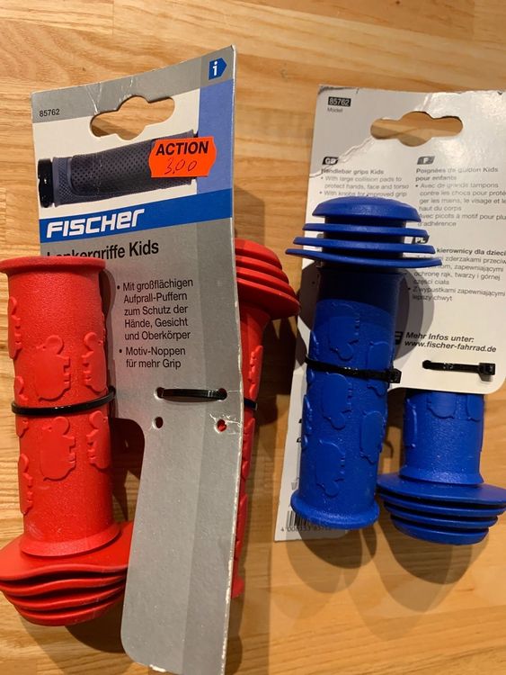 Velo Lenker Griffe Rot 3 00 Fr Blau 3 00 Kaufen Auf Ricardo