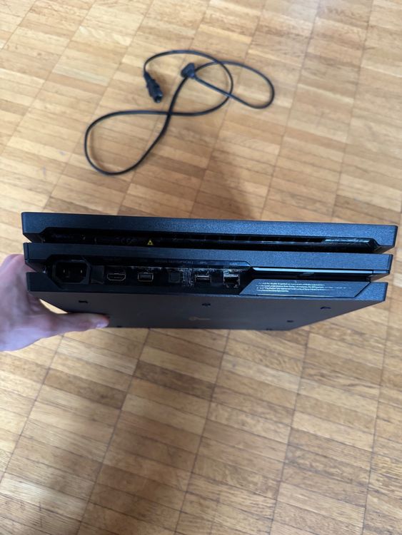 Sony PlayStation 4 Pro 1000 GB DEFEKT Kaufen Auf Ricardo