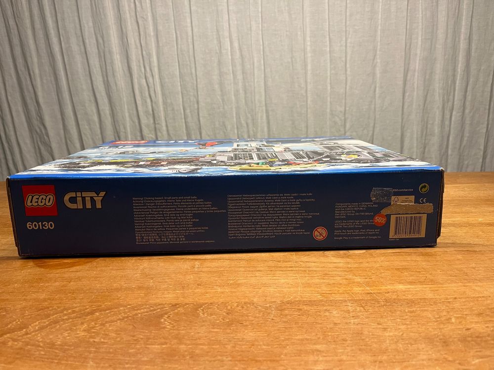 Lego City Polizeiquartier auf der Gefängnisinsel 60130 Kaufen auf