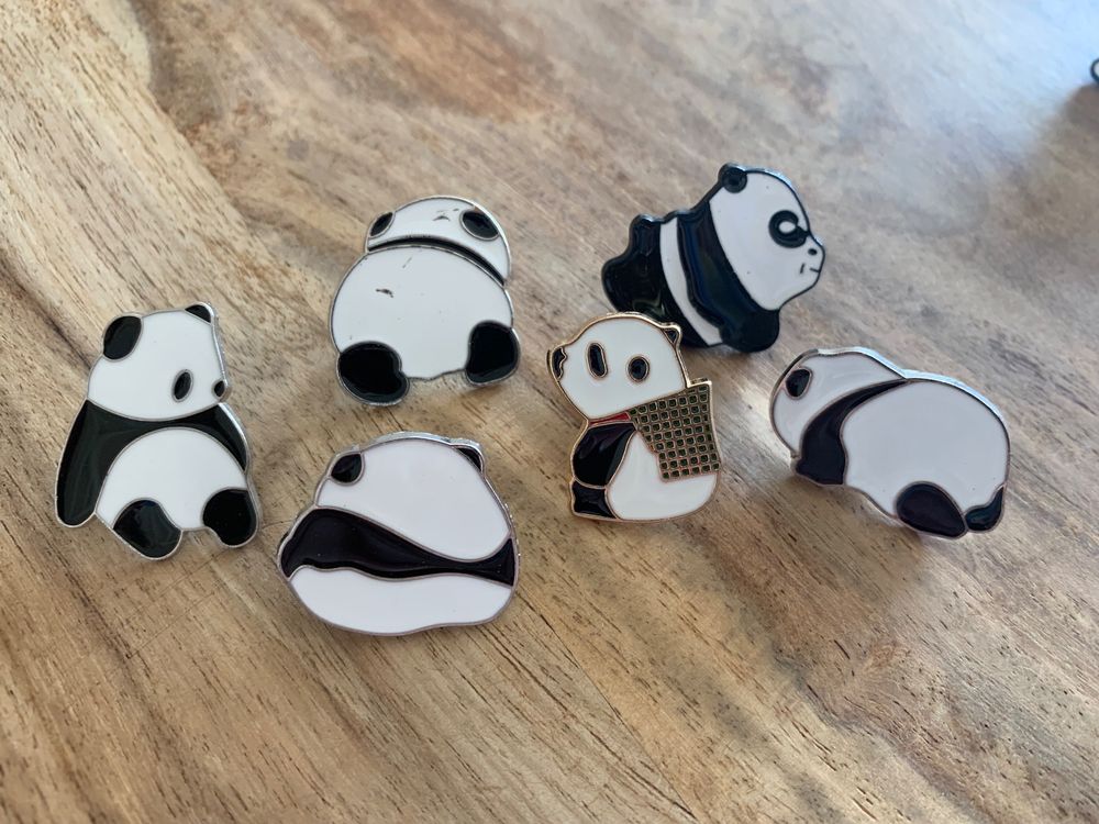 Kleines Konvolut Pins Anstecker 6 Stück Panda Pandas Kaufen auf