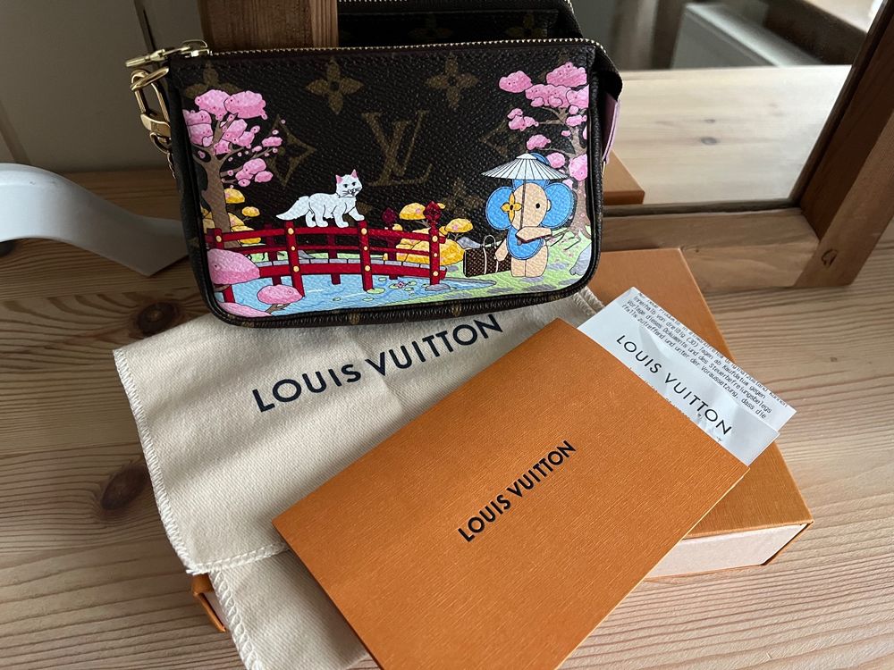 Ab 1 Louis Vuitton Mini Pochette Vivienne XMAS Fullset Kaufen Auf