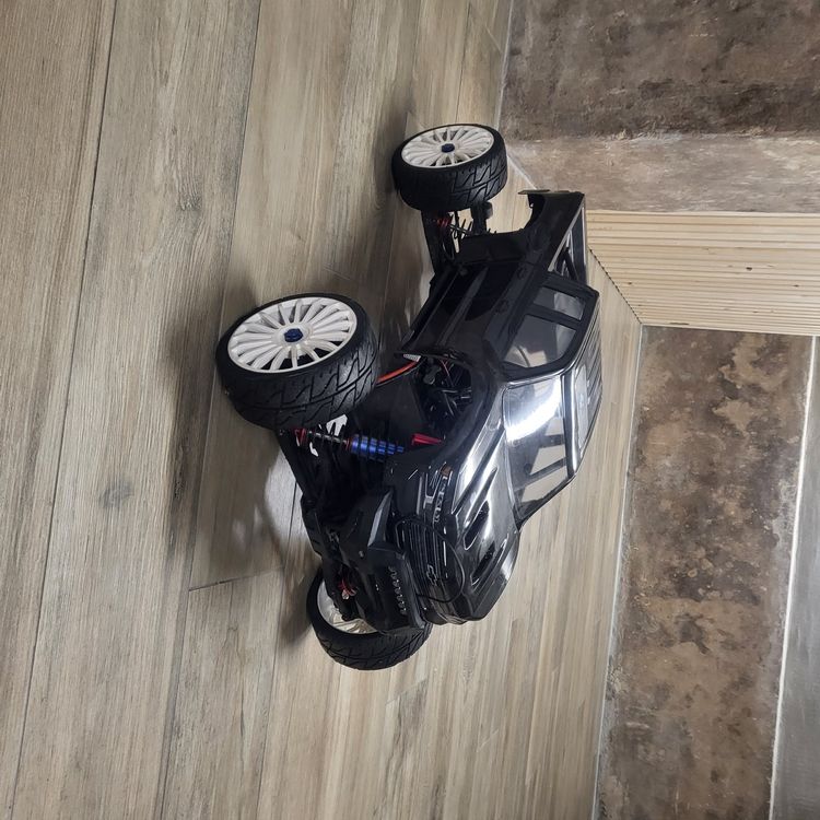 Traxxas X Maxx Roller Kaufen Auf Ricardo