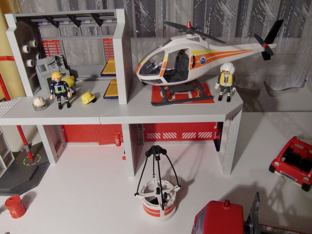 Playmobil Grosse Feuerwehr Station Viel Zubeh R Kaufen Auf Ricardo