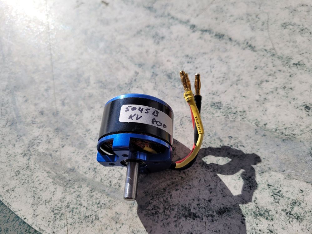 BL Outrunner Motor Vermutlich Turnigy 5045B 800 Kv 8mm Kaufen Auf