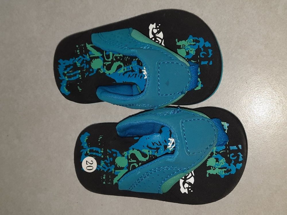 Neue Flip Flops Gr 20 Kaufen Auf Ricardo