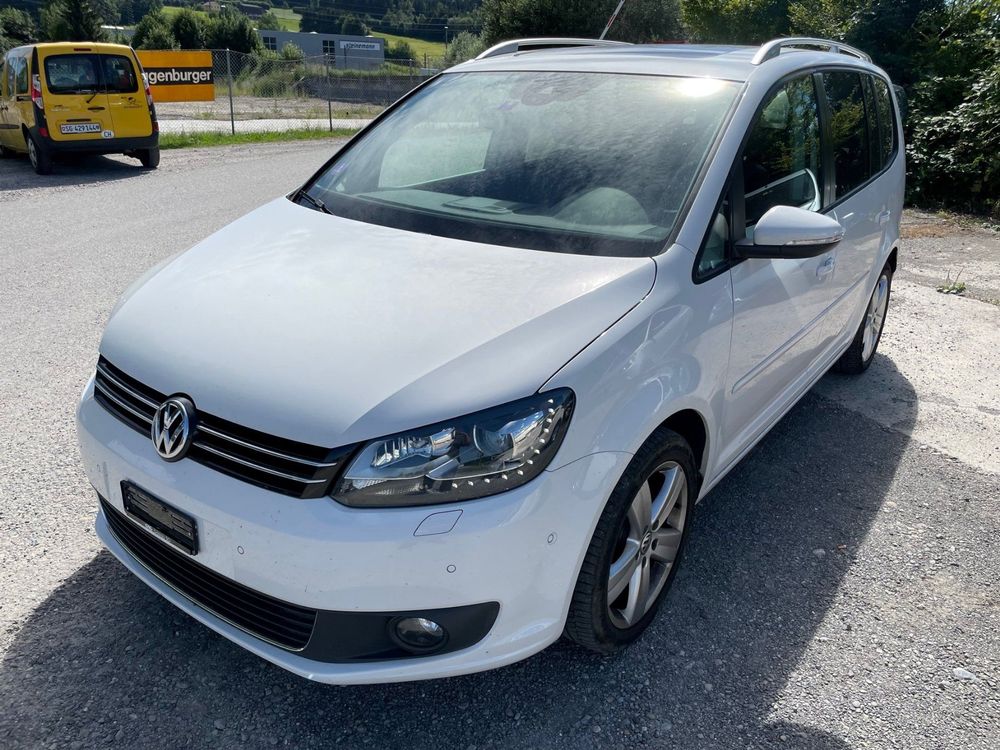 Vw Touran Tsi Manuell Ps Pl Tze Ab Mfk Feb Kaufen Auf