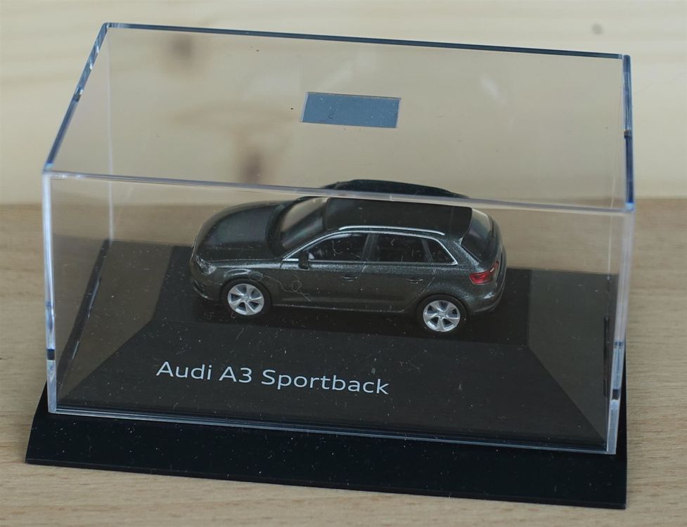 Audi A3 Sportback 8V Daytonagrau Herpa Art 501 13 030 22 Kaufen