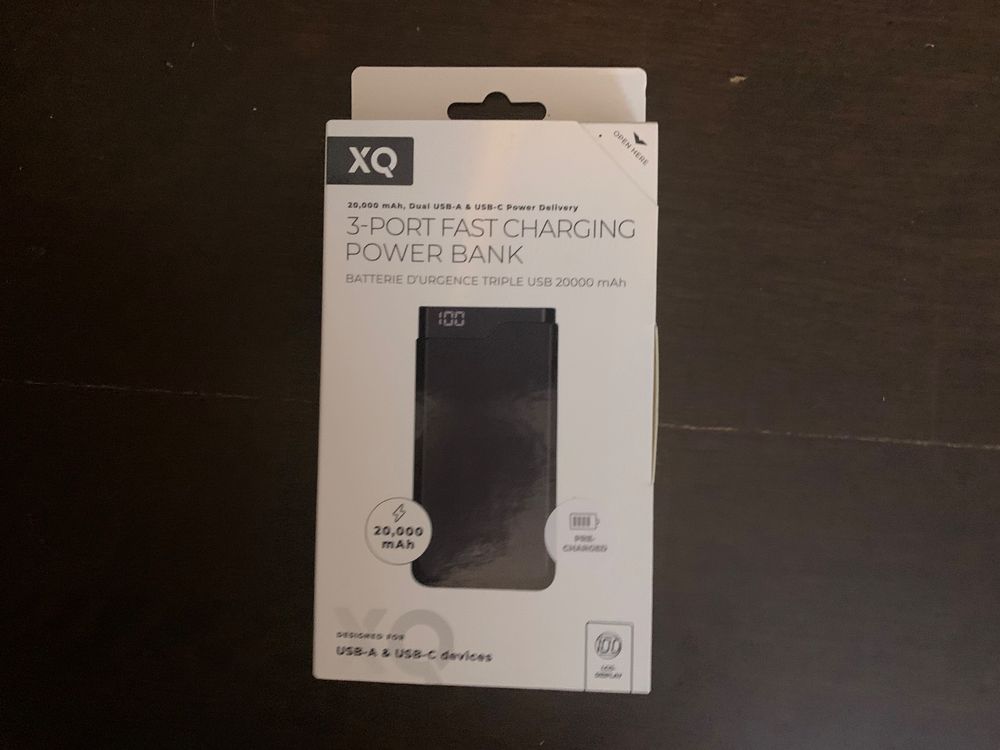 Xqisit Premium Powerbank Kaufen Auf Ricardo