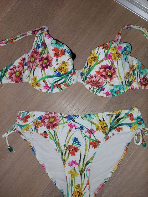Bikini M Neu Neu gemäss Beschreibung in Adliswil für CHF mit