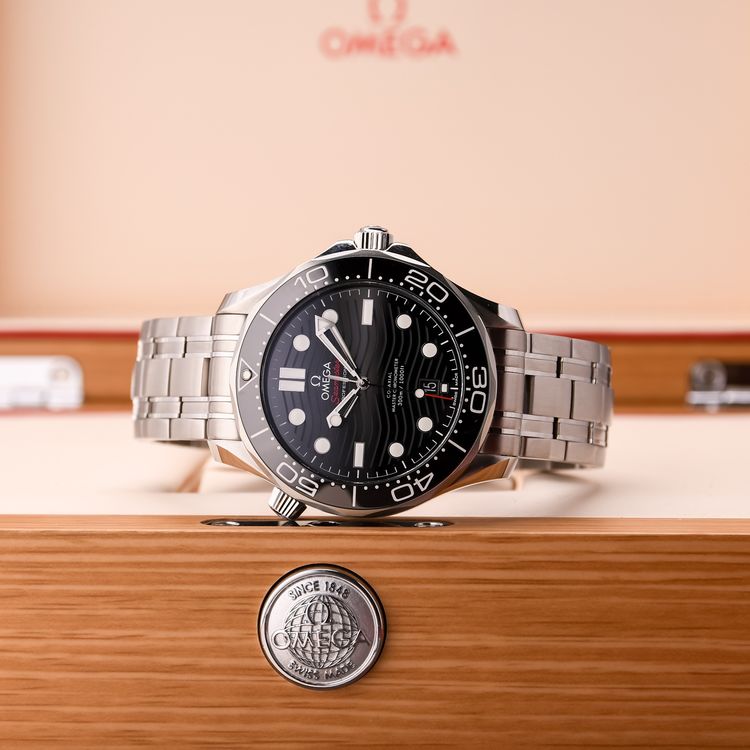 Neue Omega Seamaster Diver Co Axial Mit Datum Kaufen Auf Ricardo