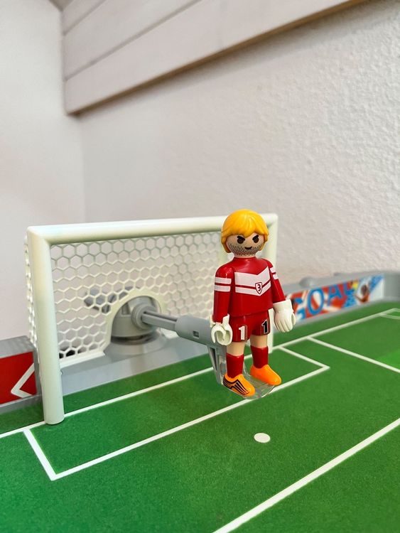 Spielzeug Playmobil Fussball Arena Im Klappkoffer Kaufen Auf Ricardo