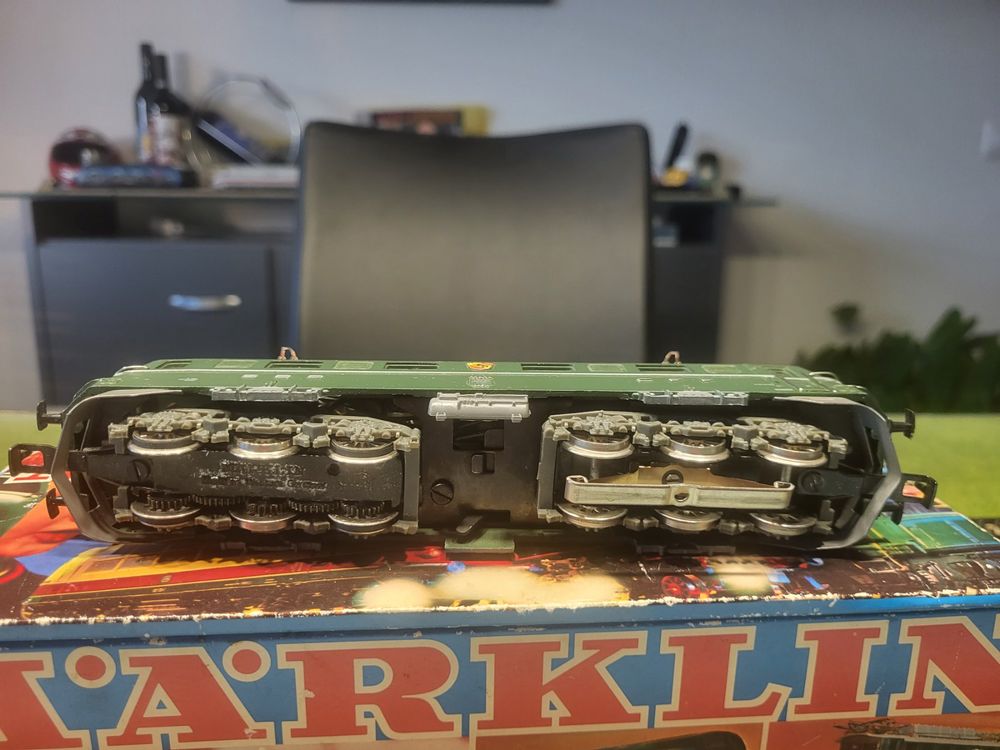 Märklin 3050 Ae 6 6 Kt Bern ESU MFX V5 AC Digital Kaufen auf Ricardo