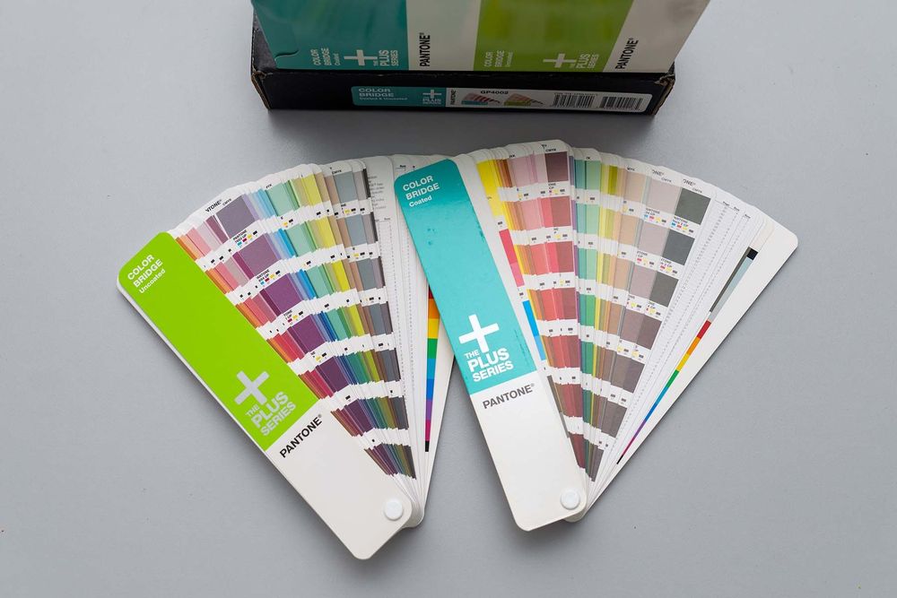 Pantone Plus Color Bridge Set Coated Uncoated Farbf Cher Kaufen Auf