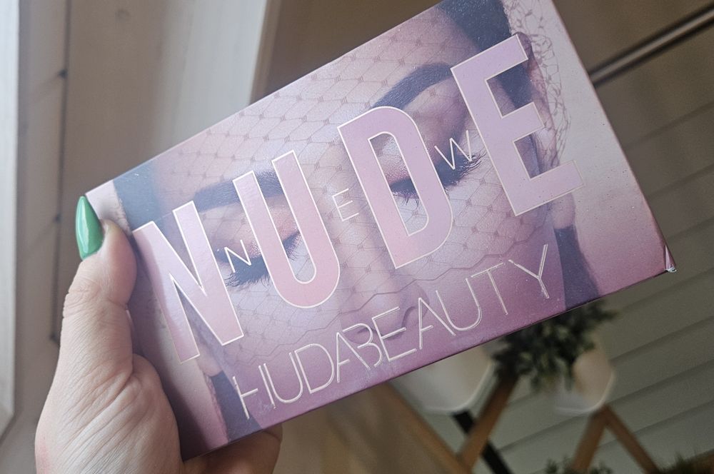 Huda Beauty Nude Palette Lidschatten Gebraucht in für CHF 8 mit