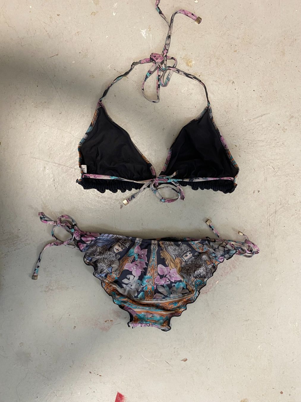 Dolce Gabbana Bikini Gebraucht in Evilard für CHF 25 mit Lieferung