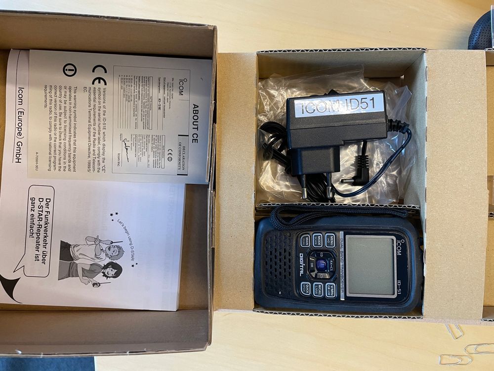 Icom ID 51E Handeld VHF UHF Amateur Radio HAM Kaufen Auf Ricardo