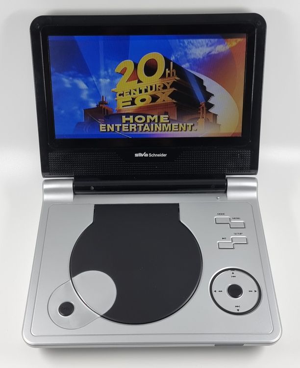 Portabler Dvd Player Mit Viel Zubeh R Kaufen Auf Ricardo