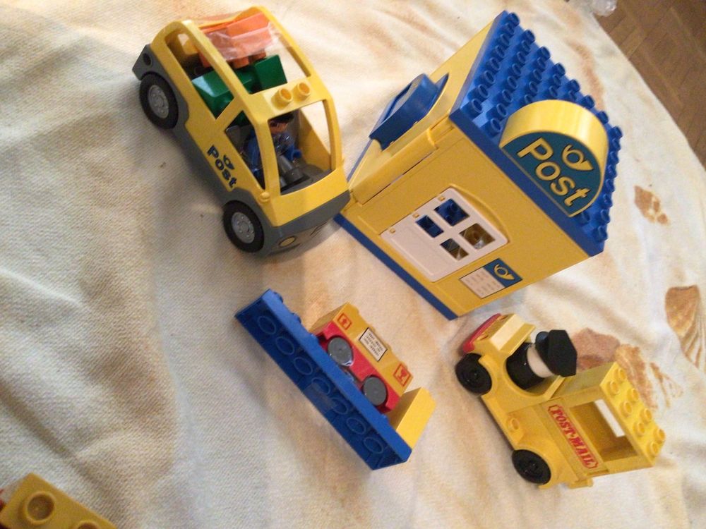 Lego Duplo Post Mit Autos Und Figuren Kaufen Auf Ricardo