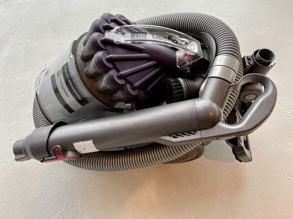 Staubsauger Dyson DC23 Complete Kaufen Auf Ricardo