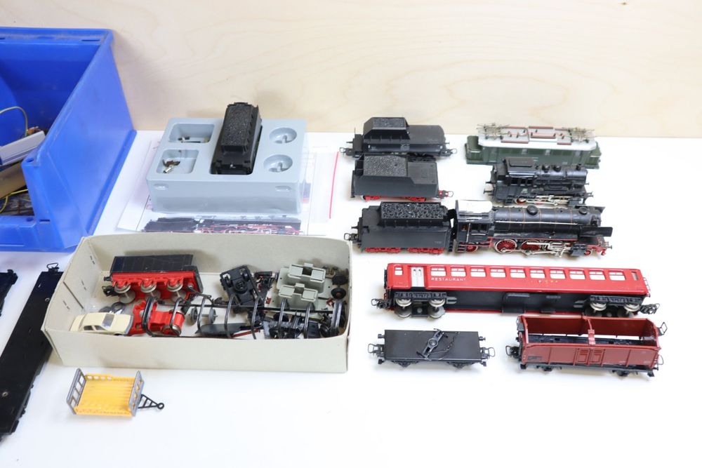 Märklin Dampflok Wagen Konvolut H0 Bastler Ersatzteile Kaufen auf