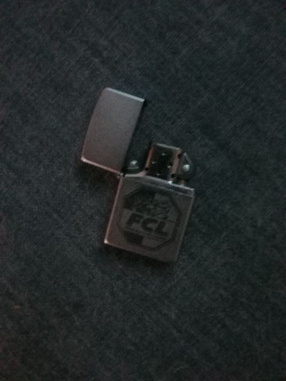 Original Zippo Benzinfeuerzeug Kaufen Auf Ricardo