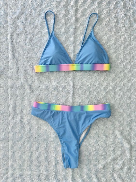 Bikini Gr L Hellblau Mit Regenbogenfarbenen Details Gebraucht In