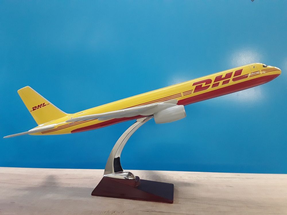 Modellflugzeug Dhl Cargo Boeing B Kaufen Auf Ricardo