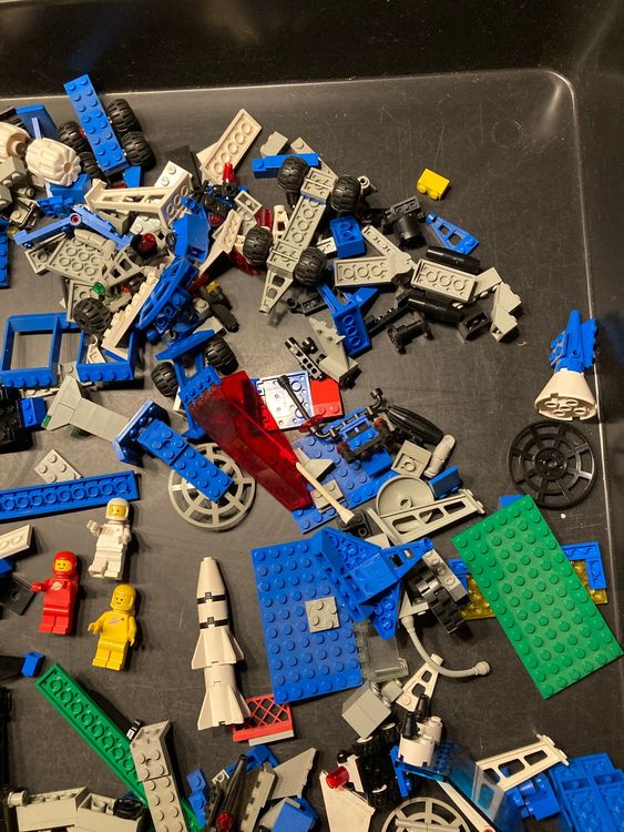 Lego Spoace System Konvolut Mit Minifiguren Kilo Kaufen Auf Ricardo