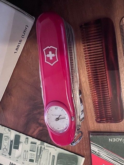 Victorinox Swisschamp Survival Kit Sos Set Uhr Kaufen Auf