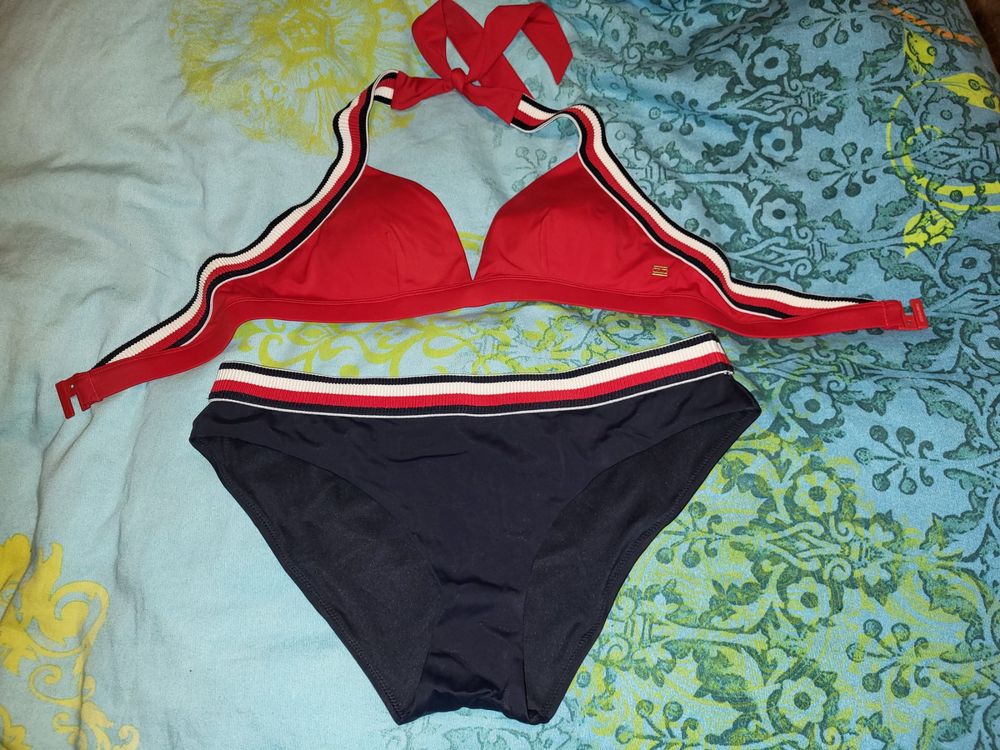 Tommy Hilfiger Bikini Gr S M Gebraucht in Basel für CHF 31 mit