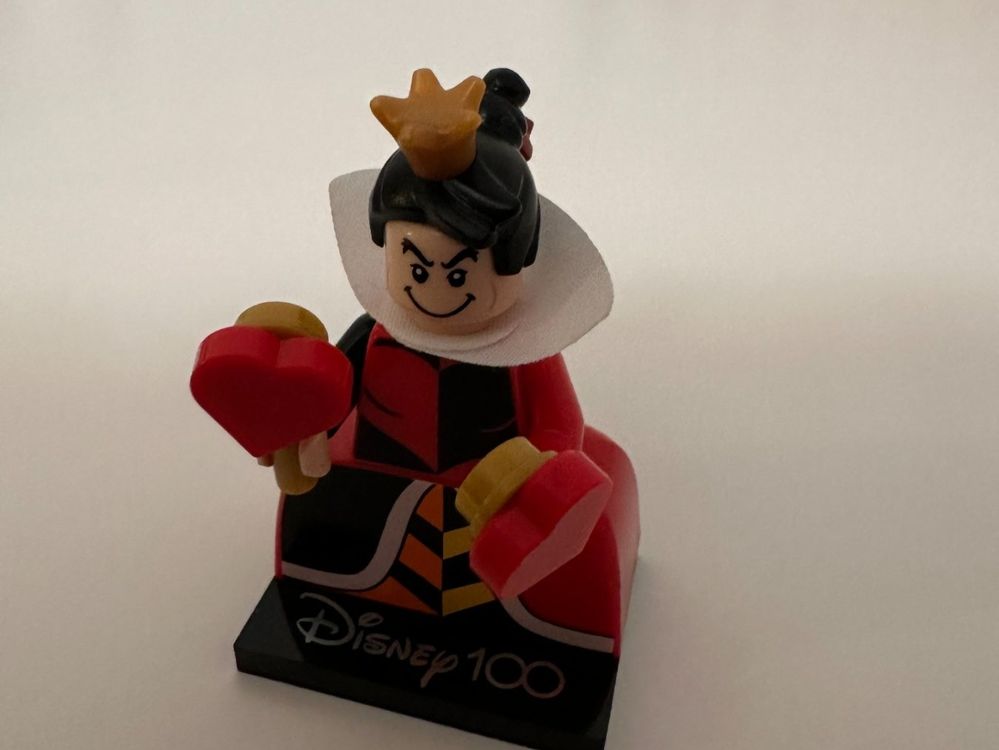 Lego Disney Minifigur Figur Herzkönigin Kaufen auf Ricardo