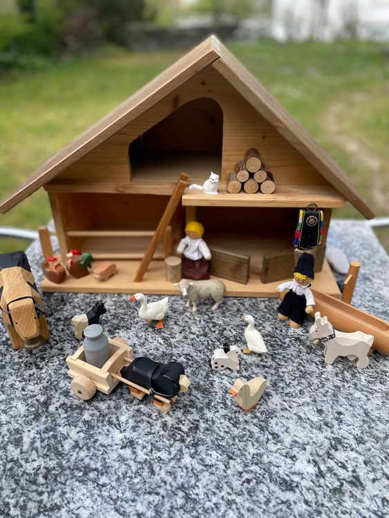 Holz Stall mit Zubehör Kaufen auf Ricardo