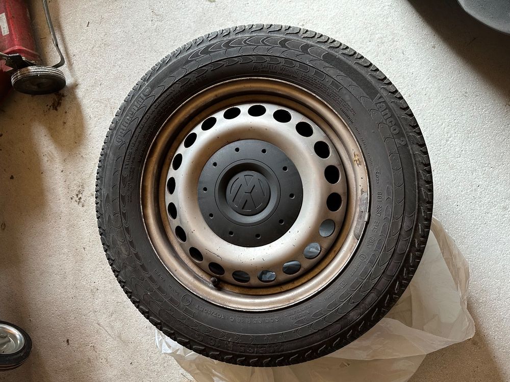 VW T5 T6 original Räder 16 Zoll mit ca 5mm Profil Kaufen auf Ricardo