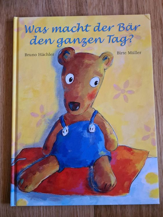 Kinderbuch Was macht der Bär den Kaufen auf Ricardo