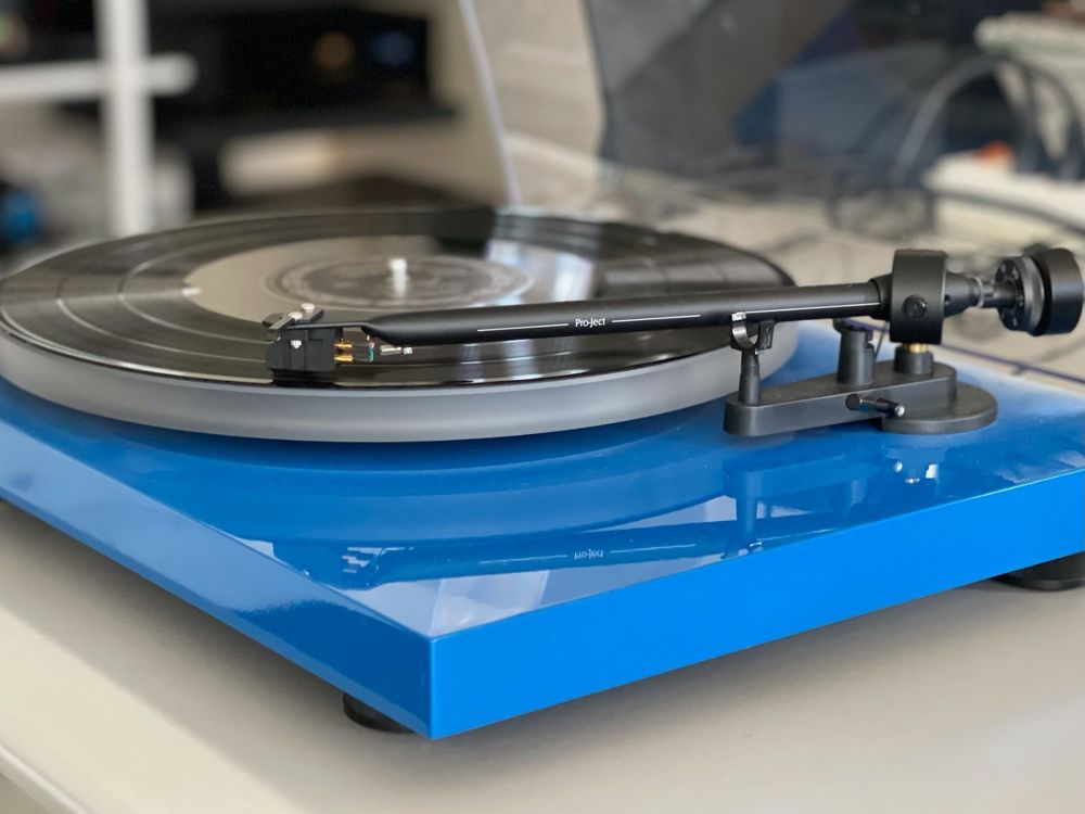 Pro Ject Debut Iii Plattenspieler Blau Kaufen Auf Ricardo