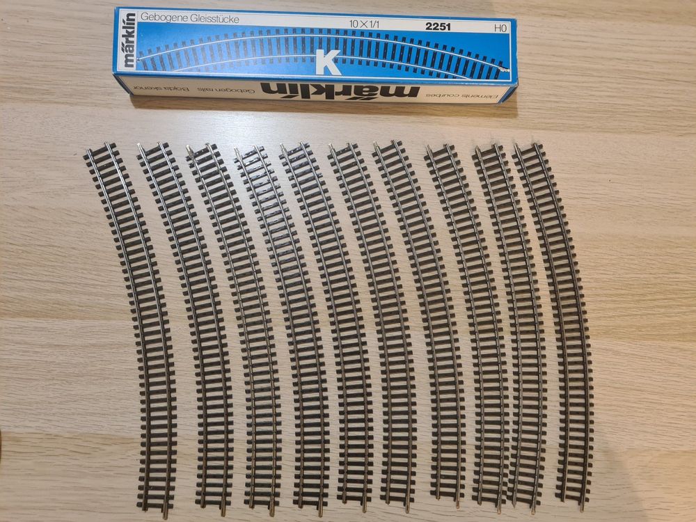 Märklin 10 x 2251 gebogenes gleis K H0 Kaufen auf Ricardo