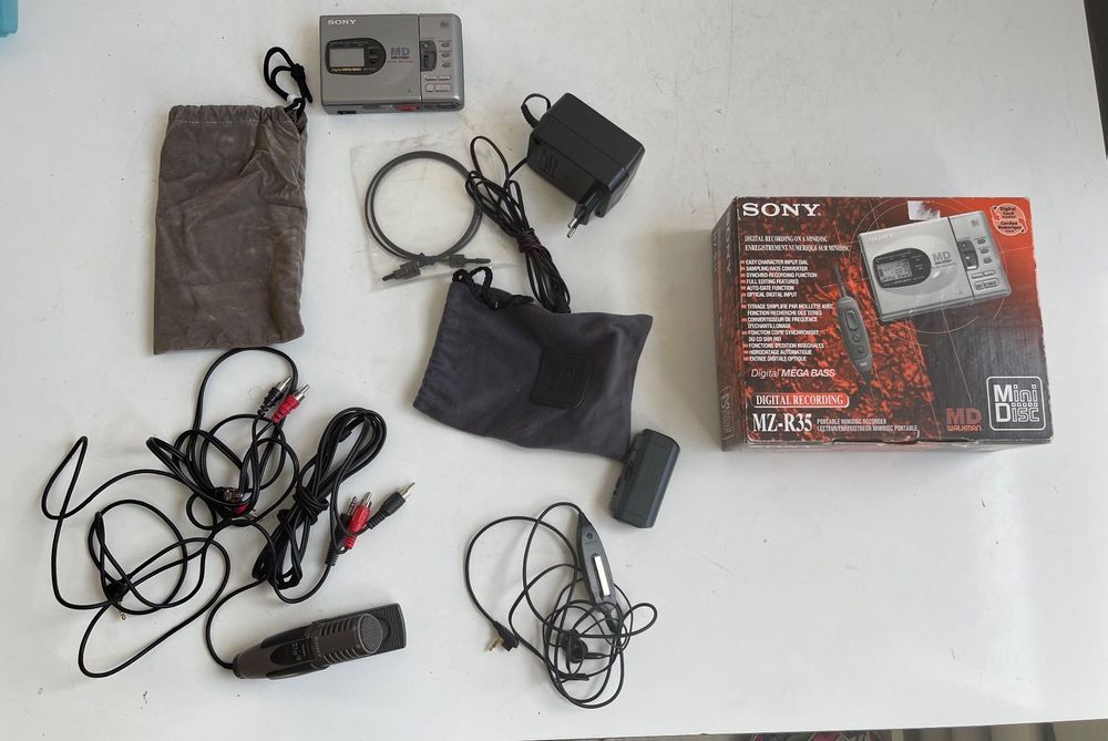 Sony MZ R35 Tragbarer MiniDisc Player Und Rekorder Kaufen Auf Ricardo