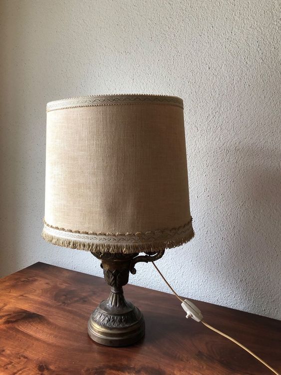 Antike Lampe Mit Stoff Schirm Kaufen Auf Ricardo