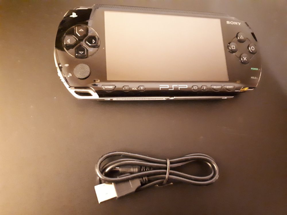 Sony PSP Konsole 1004 Piano Black Zubehör Top Kaufen auf Ricardo