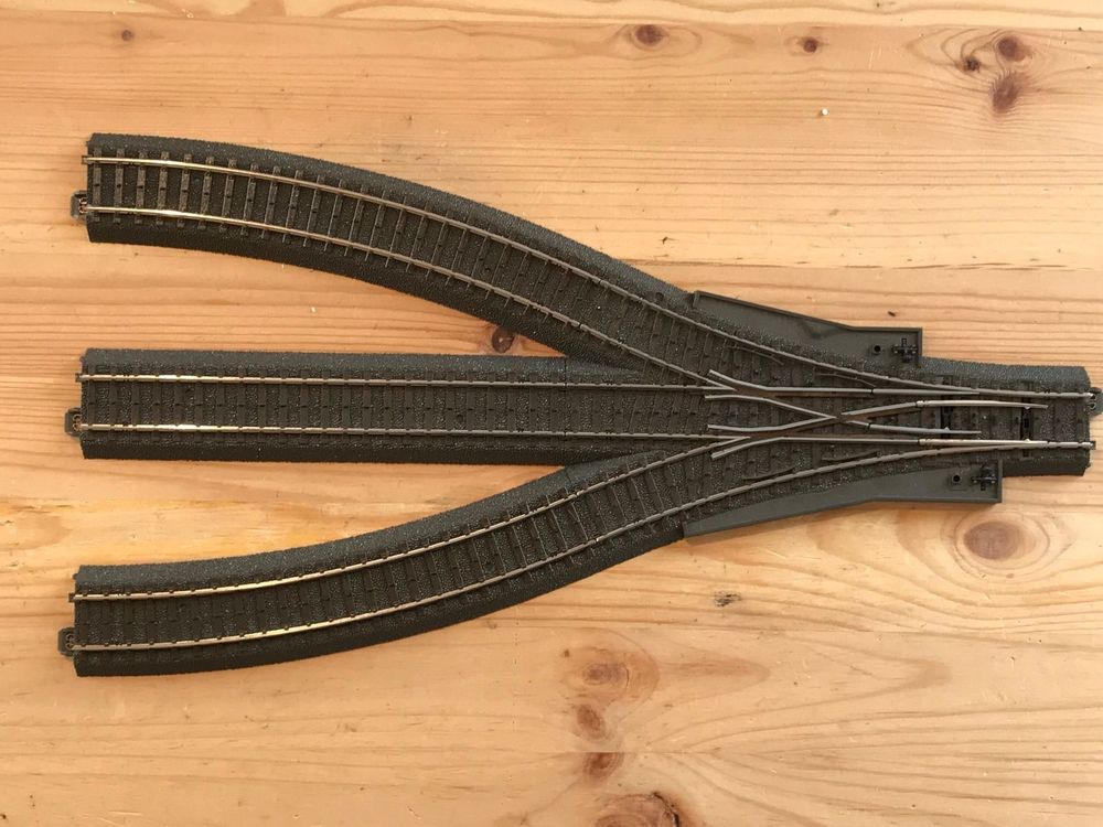 Märklin C Gleis 3 fach Weiche 24630 mit Ausgleich Gleisen Kaufen auf