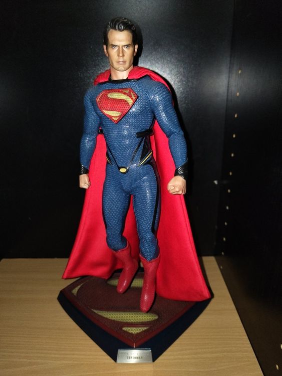 Henry Cavill Superman MMS 200 By Hot Toys Acheter Sur Ricardo