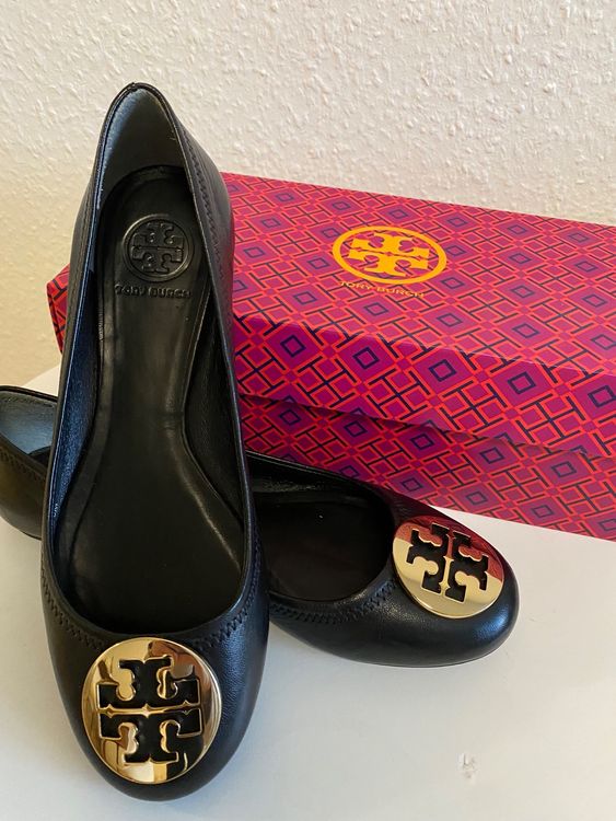 Tory Burch Ballerina Neu Schwarz Gold Gr 39 Kaufen Auf Ricardo