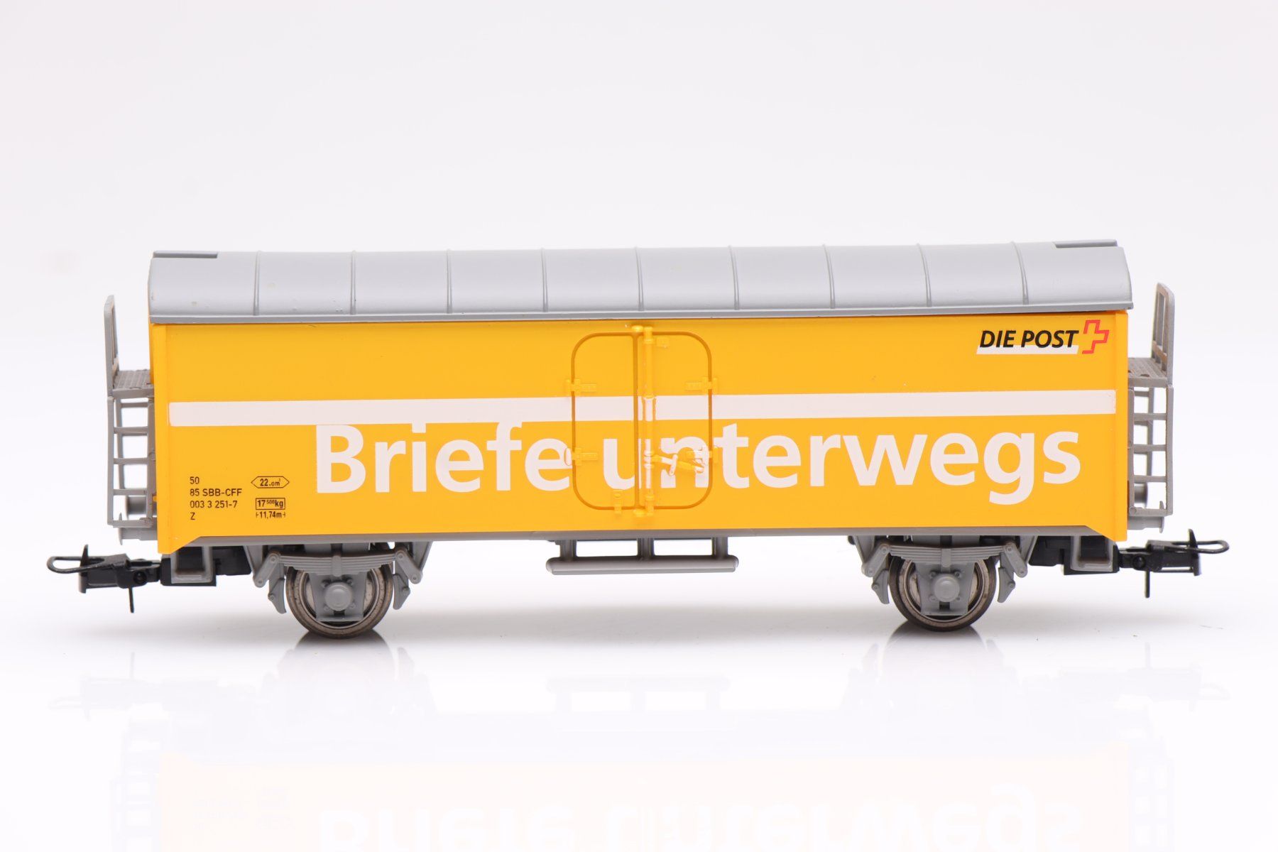 Lima Modelleisenbahnen: Lima SBB Z PTT Postwagen, H0 – Gebraucht aus Ried (Muotathal) von Modellbahn.swiss 1