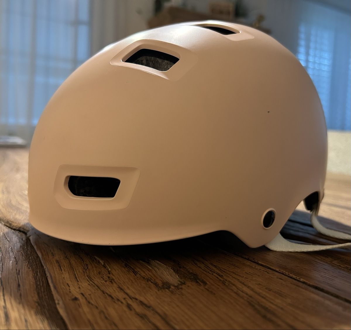 Oxelo Caschi: Oxelo Kinderhelm - Neuwertig! – Usato da Marthalen venduto da H1tsch 1