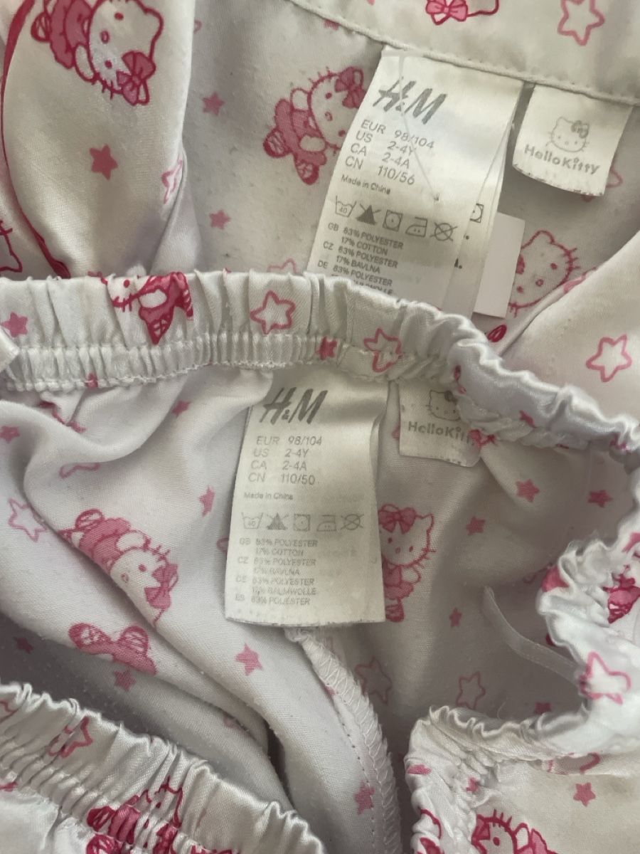 H&M Pyjamas & Ähnliches: Leichtes Pyjama H&M Hello Kitty Gr. 98/104  – Gebraucht aus Obergerlafingen von cabo4 2