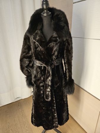 Manteau en fourrure vison marron foncé - Taille s/m