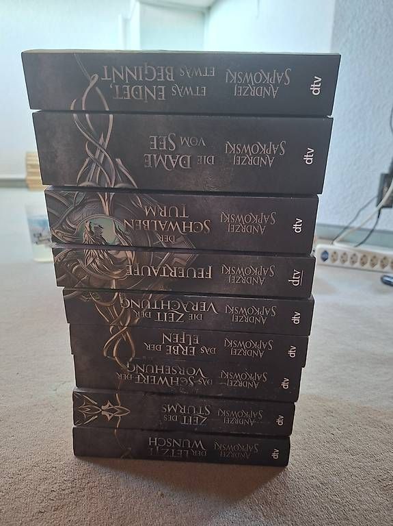 Libri: Der Hexer Buchreihe von Andrzej Sapkowski – Usato da Balgach venduto da pas_62wb 1