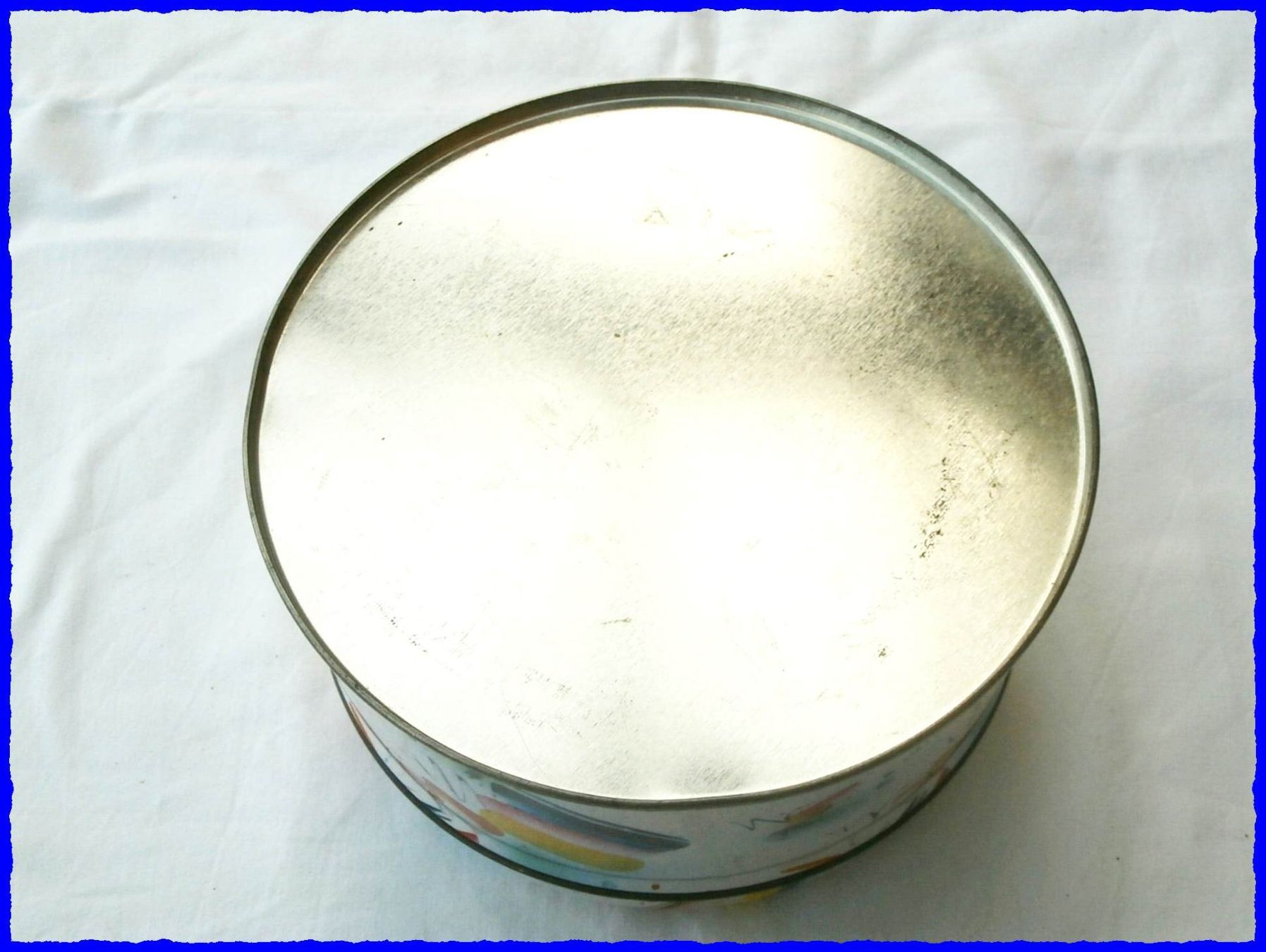 Barattoli: Alte Blechdose (Bisquitdose)  - Kunstmotiv Hoffmann - 18cm – Usato da Worblaufen venduto da Re_mo81 3