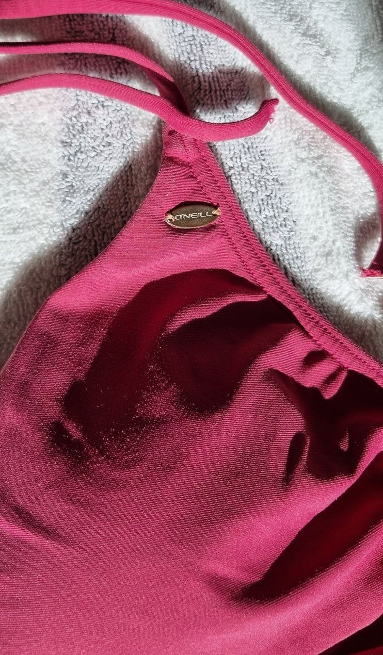 Tommy Hilfiger Costumi da bagno & Bikini: Tommy Hilfiger/ Oneill Bikini – Usato da Zumikon venduto da theMiinimalist 4